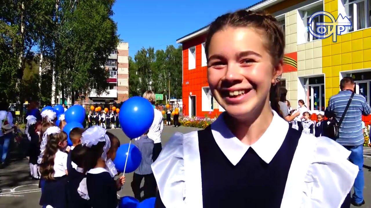 Кузбасским школьницам могут разрешить носить брюки