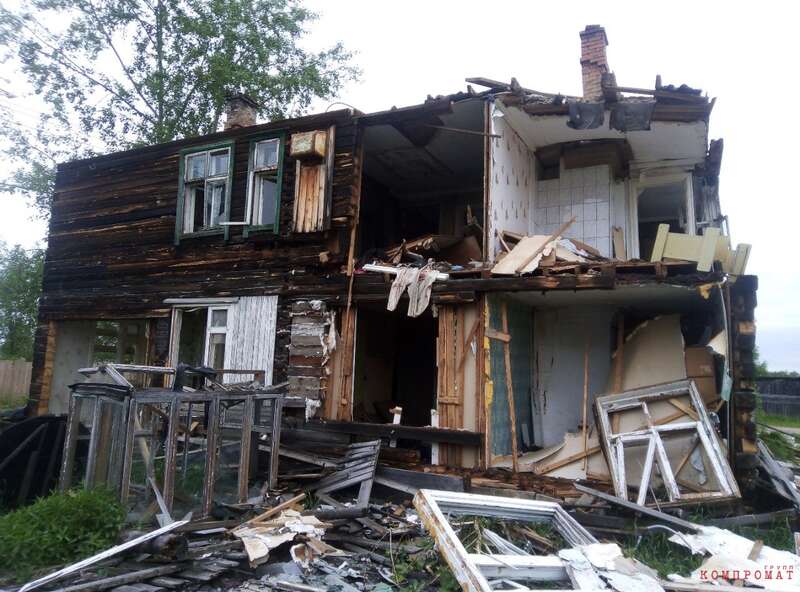 В Советском районе ХМАО бросили ликвидацию бараков. Расселенные дома горят и закапываются в фекальных ямах uriqhkidqiqzxkmp