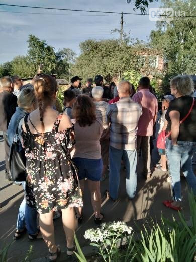 В Сумах прошла масштабная акция протеста из-за изнасилования ребенка. Фото: 0542.ua driqhidexiqkkkmp