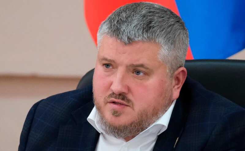 Реальные провалы губернатора Дронова стали оружием Ковальчуков: как коррупция в Новгороде помогает отжать регион у Ротенбергов
