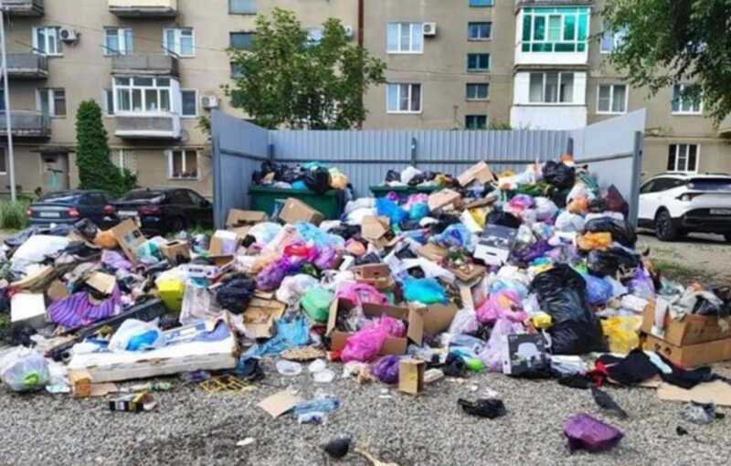 В Кабардино-Балкарии ухудшается санитарная обстановка из-за перебоев с вывозом отходов